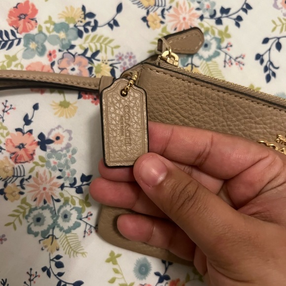 Beige Coach Purse - Picture 4 of 6